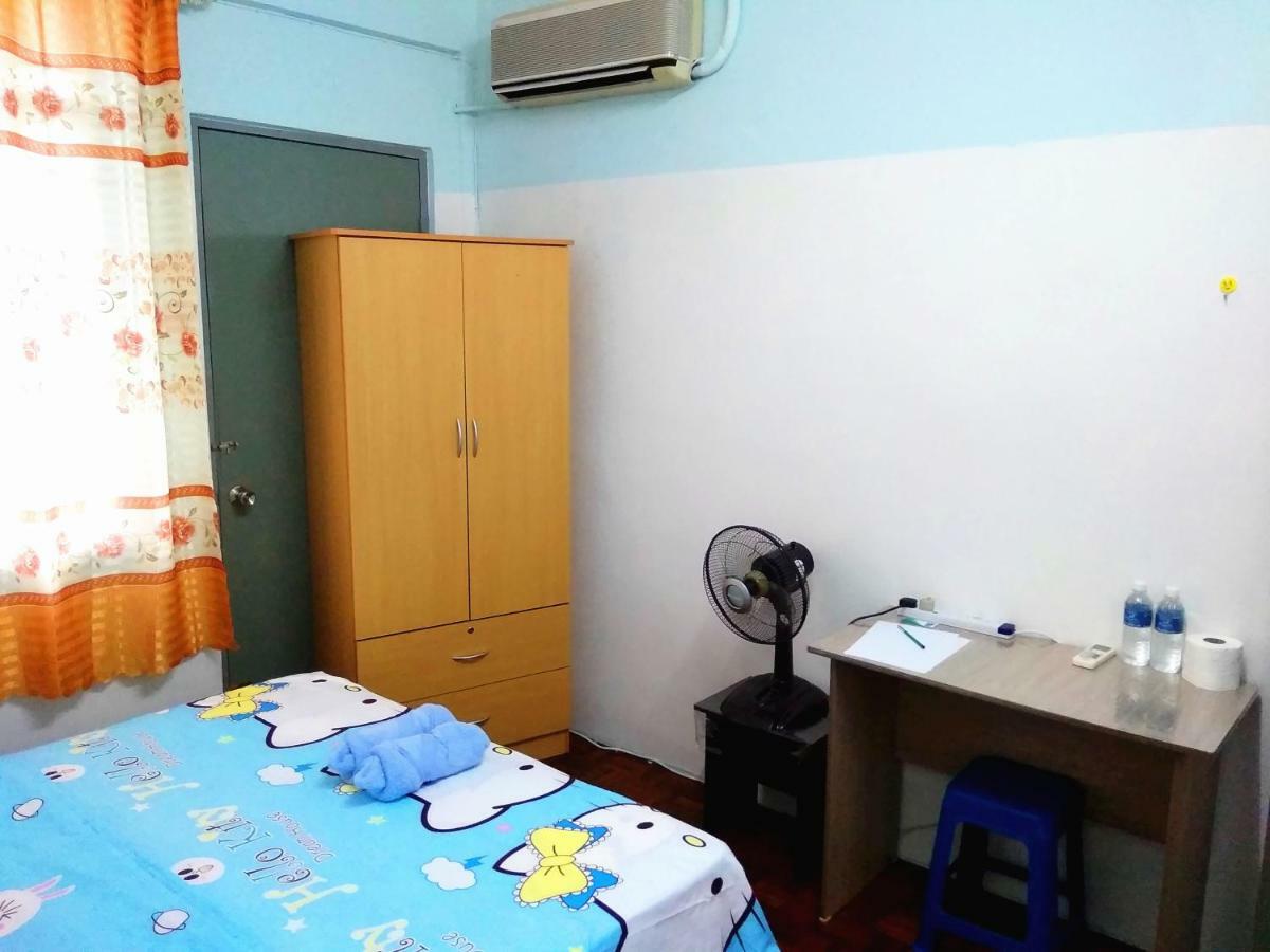 H Homestay Sibu - 1000Mbps 1Gbps Wifi, Astro & Auto Gate Parking Semi Detached House! Buitenkant foto